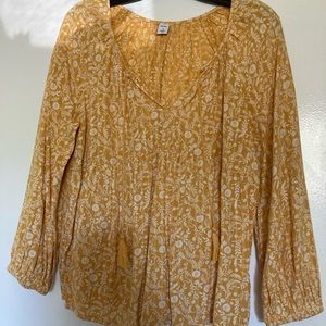 Old Navy Gold and White Boho Style Long Sleeve Shirt Size Small NWT
